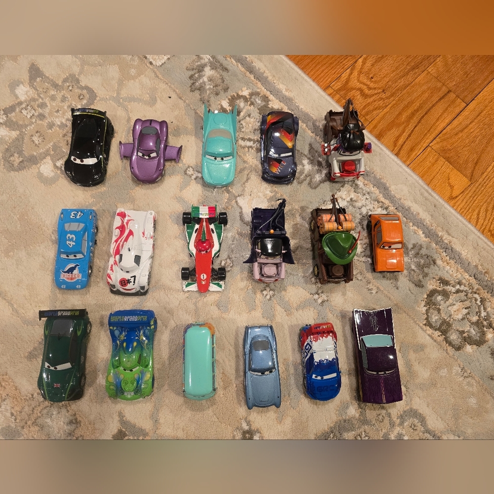 17 Characters from cars the movie